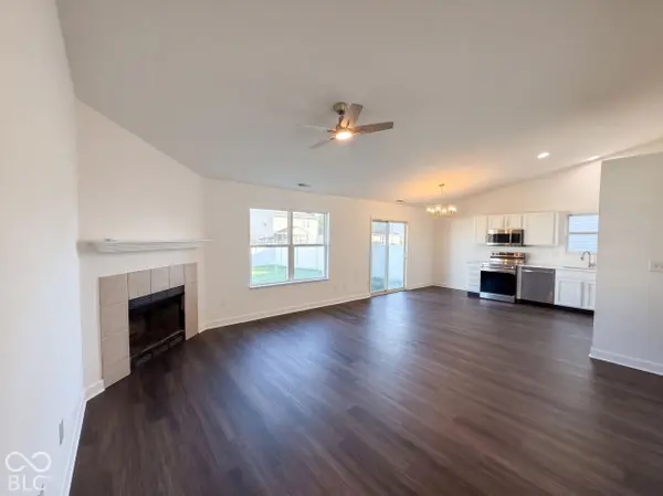 8051 Painted Pony DR, Indianapolis, IN 46217