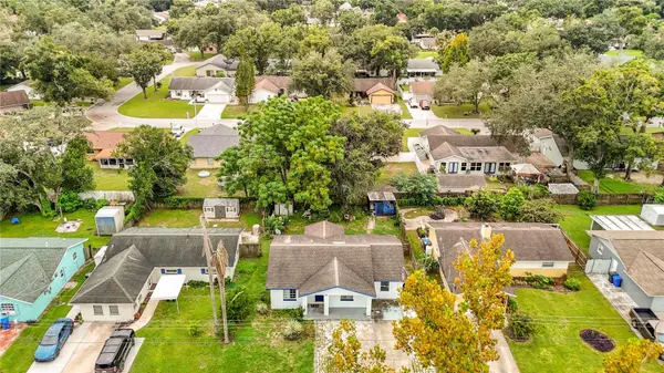 7331 FILBERT LN, Tampa, FL 33637