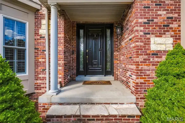 11719 Lindemere DR, Des Peres, MO 63131