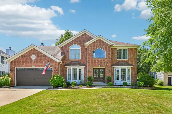 2512 Canfield CT, Naperville, IL 60564