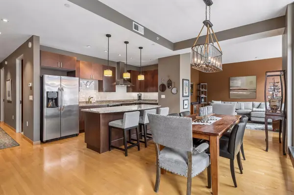 201 S 11th ST #430, Minneapolis, MN 55403