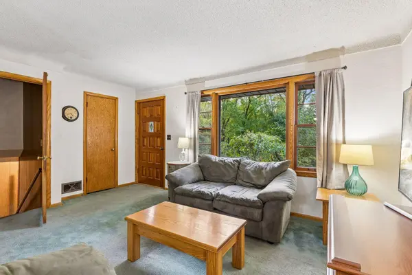 740 17th AVE N, South Saint Paul, MN 55075