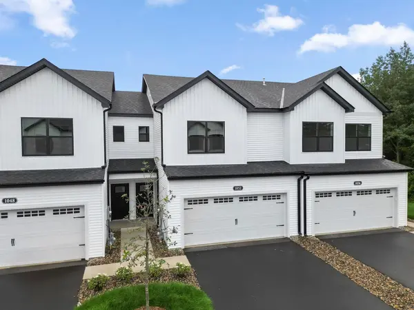 1052 130th CT E, Rosemount, MN 55068