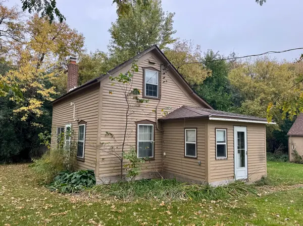 73574 300th ST, Redwood Falls, MN 56283