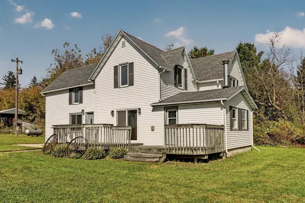 10215 50th AVE SW, Stewartville, MN 55976