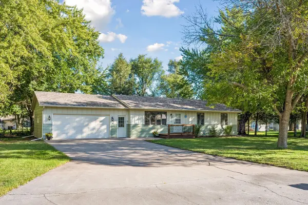 521 Park AVE, Big Lake, MN 55309