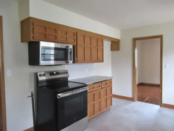 2513 Saint Anthony BLVD, Saint Anthony, MN 55418
