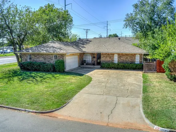 10901 N Villa AVE, Oklahoma City, OK 73120
