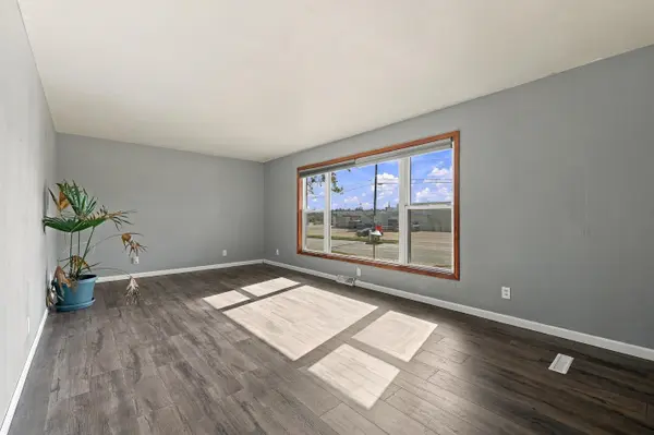 217 W UPHAM ST, Marshfield, WI 54449
