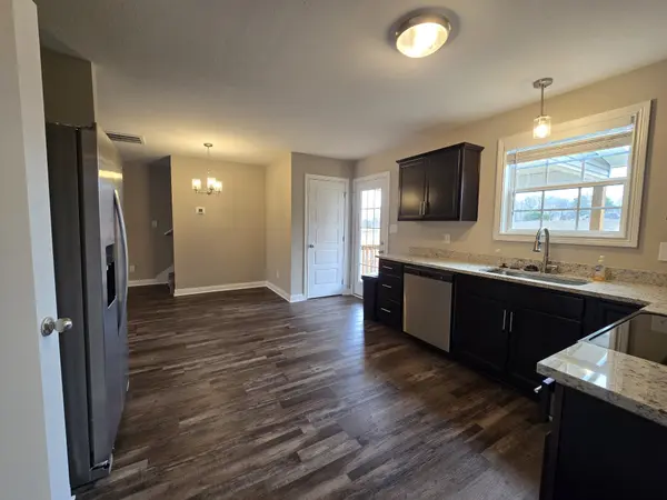 807 Karmaflux Way, Clarksville, TN 37043