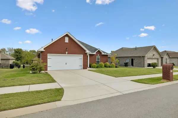571 Dottie Dr, Gallatin, TN 37066
