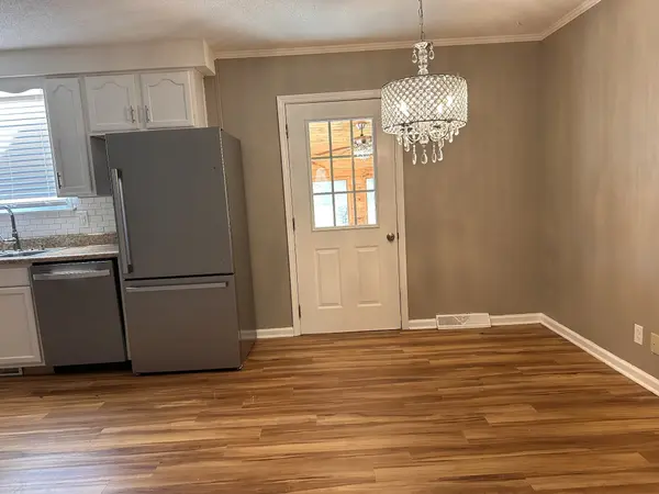 305 Welchwood Dr, Clarksville, TN 37040