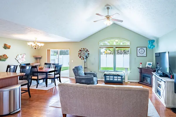 14319 E Cloverdale Ln, Spokane Valley, WA 99216