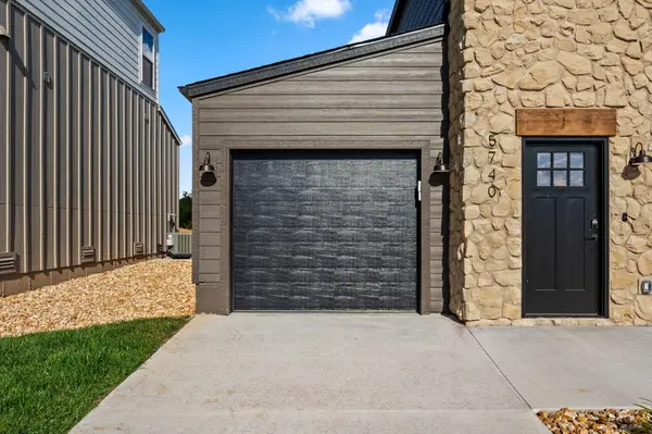 5740 S Southwind AVE, Springfield, MO 65810