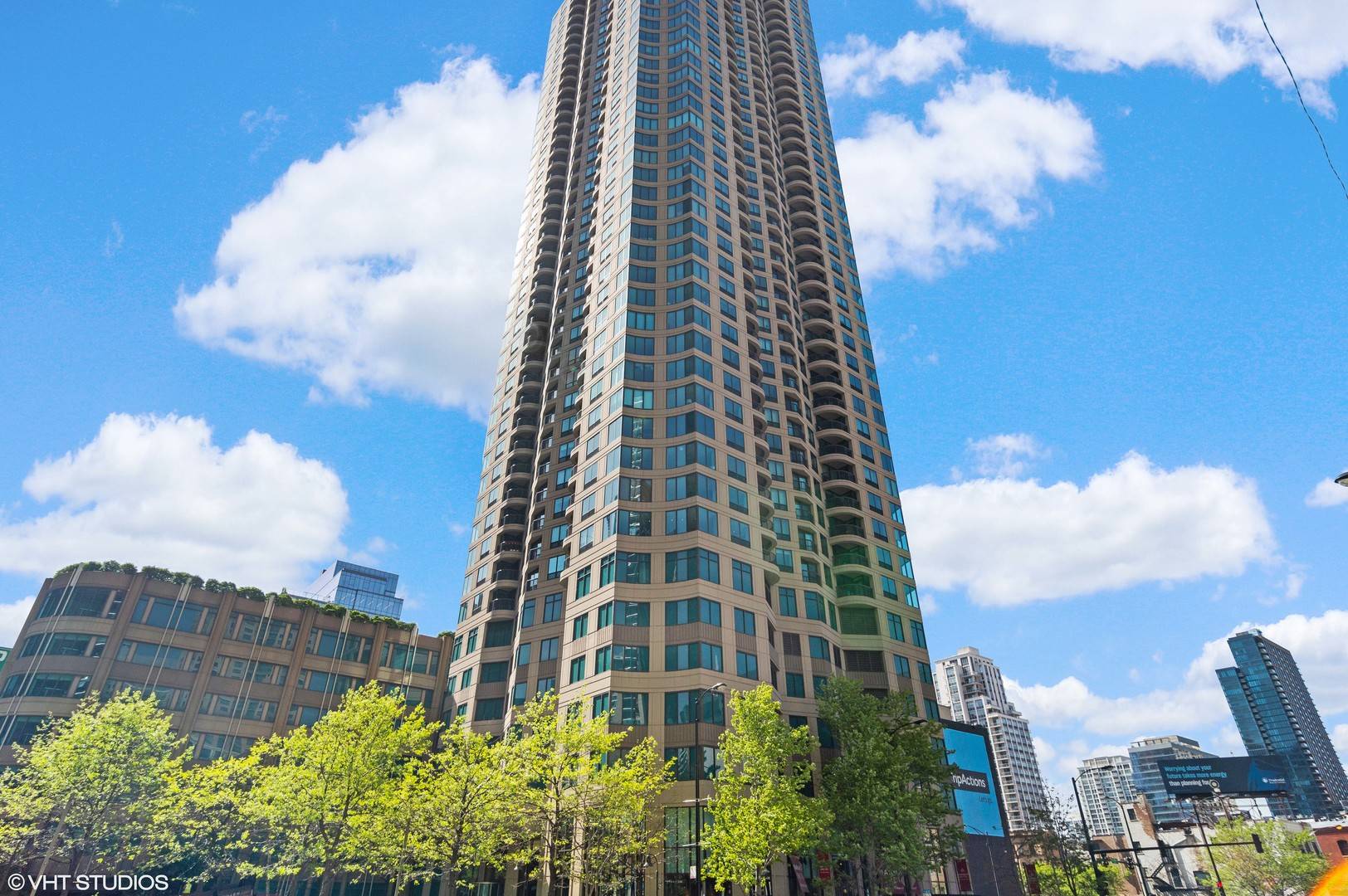 400 N LaSalle ST #-3305, Chicago, IL 60654
