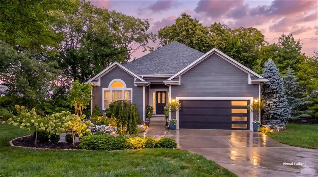 13725 Pembroke CIR, Leawood, KS 66224