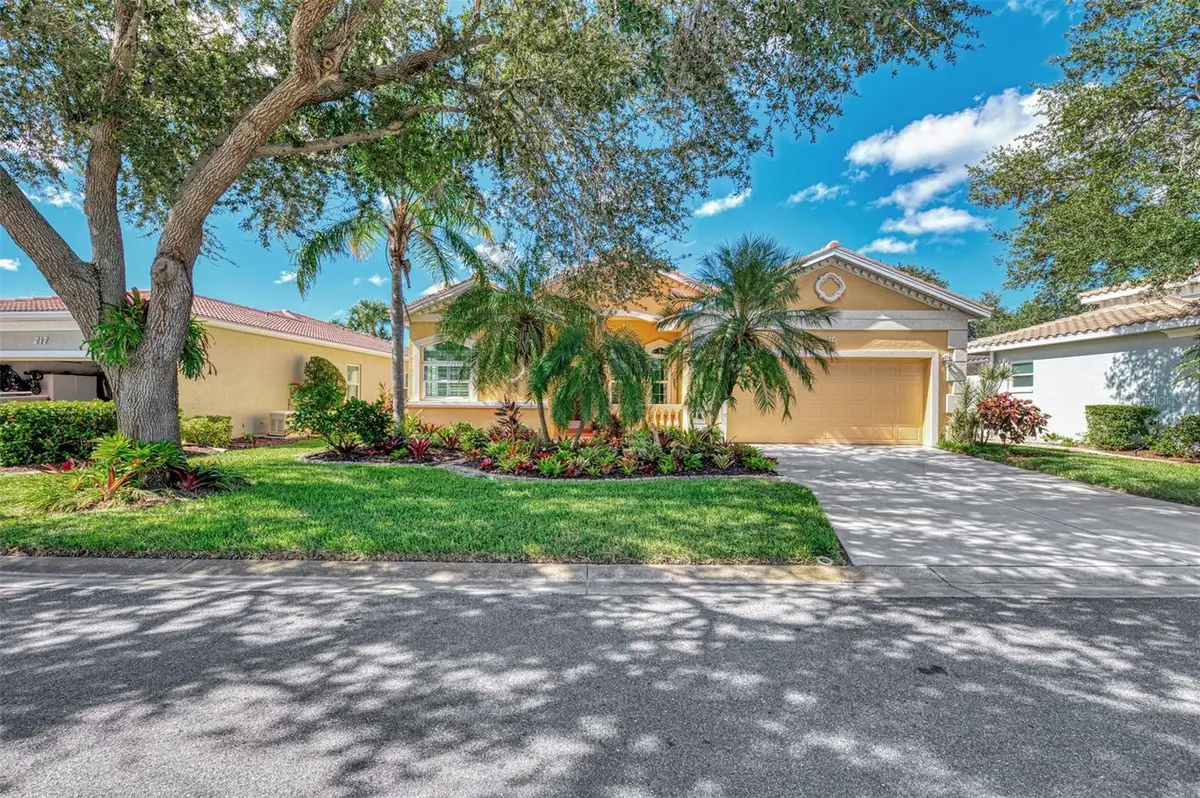 219 RIO TERRA, Venice, FL 34285