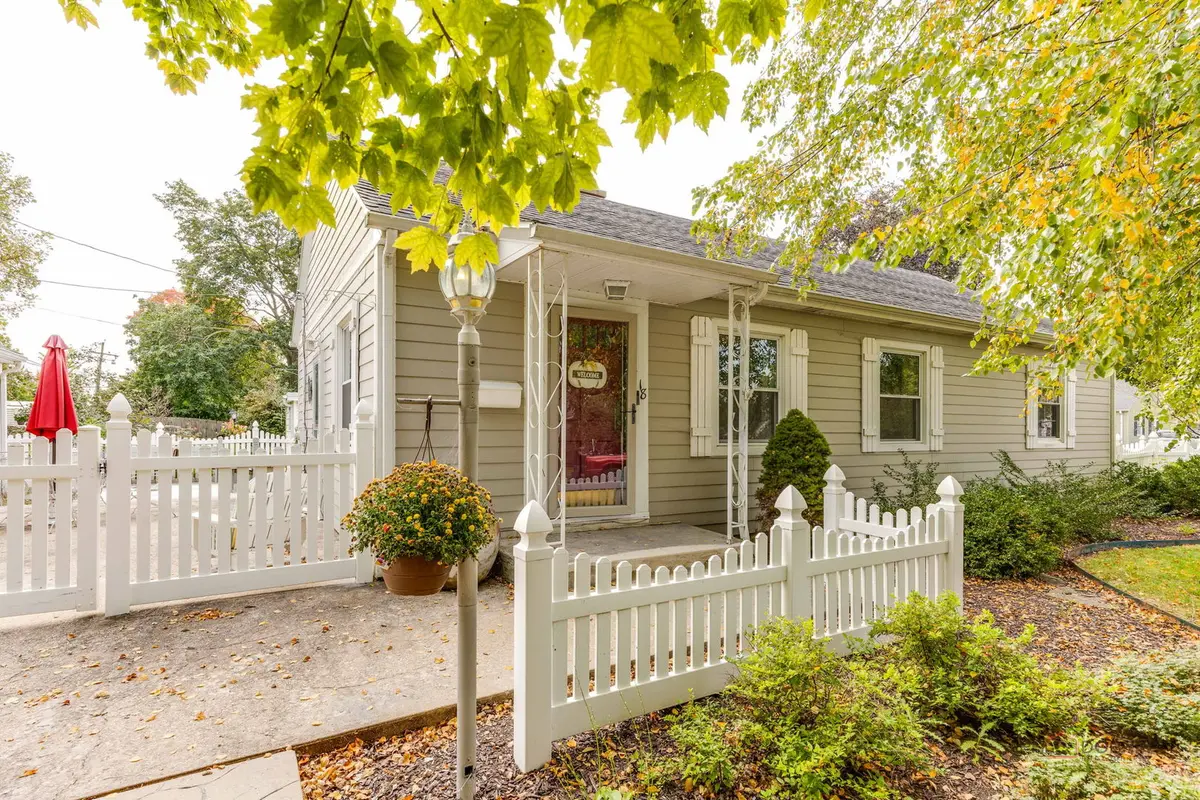 1518 Marquette RD, Joliet, IL 60436