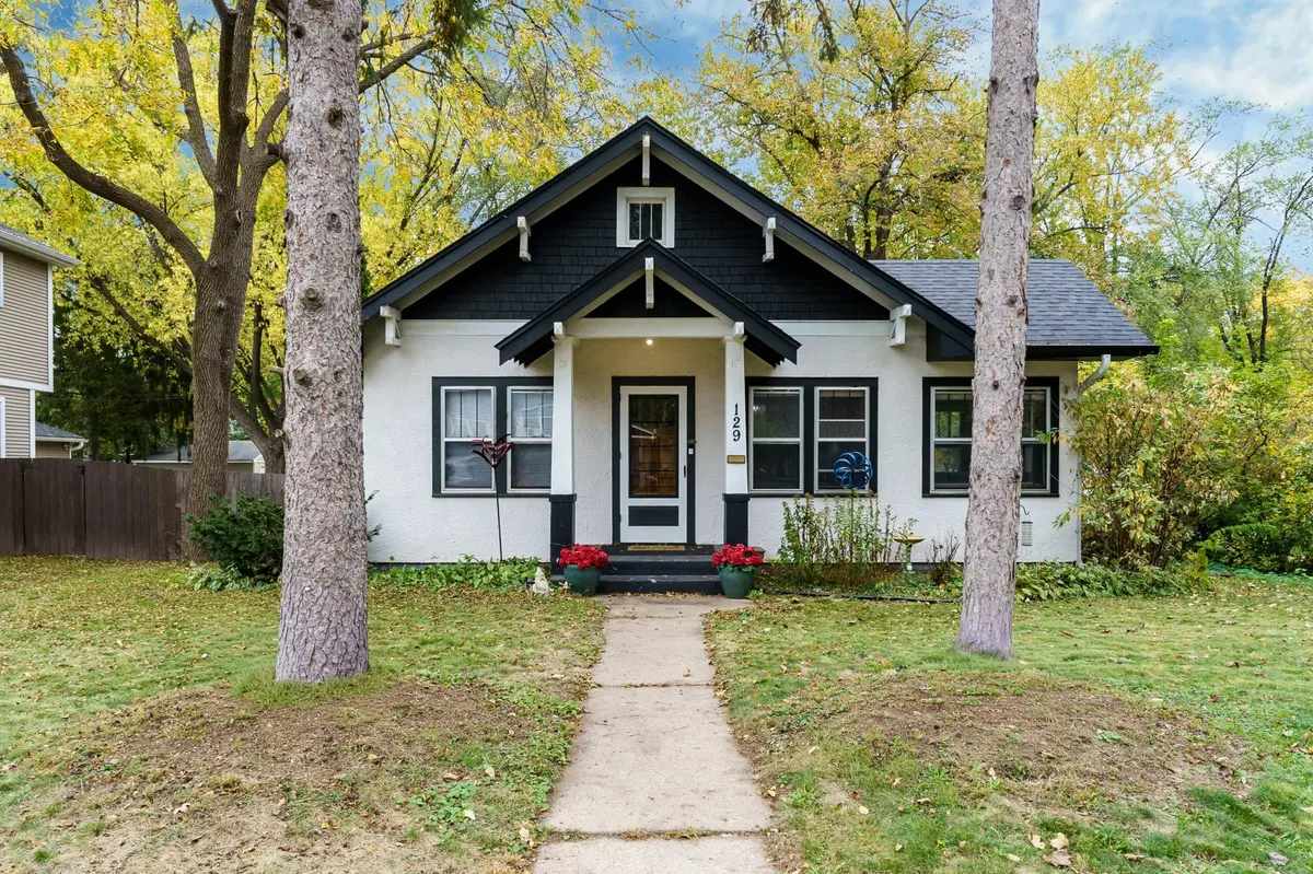129 19th AVE N, Hopkins, MN 55343