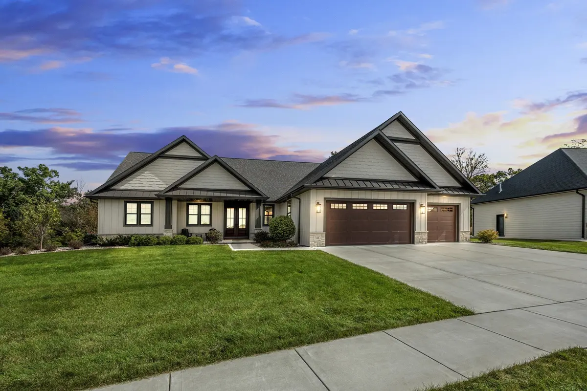 3183 ROCKCRESS CIR, Green Bay, WI 54311-1800