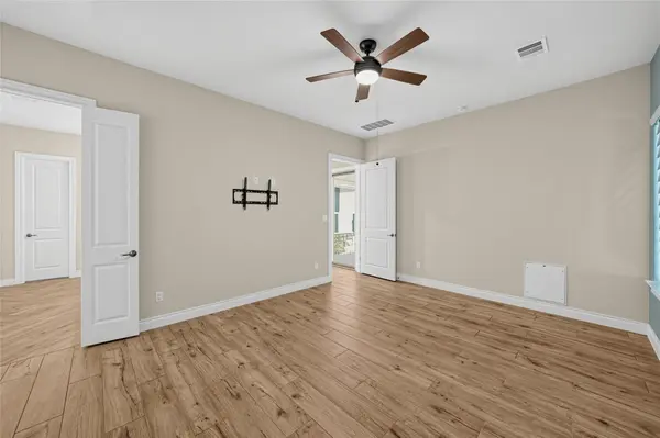 317 Skyflower DR #GH-138, Georgetown, TX 78628