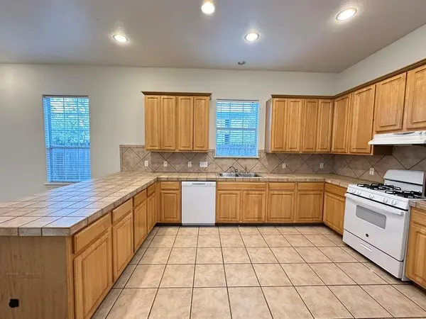 606 E 54th ST #A, Austin, TX 78751