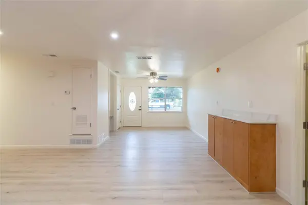 107 South DR, Copperas Cove, TX 76522
