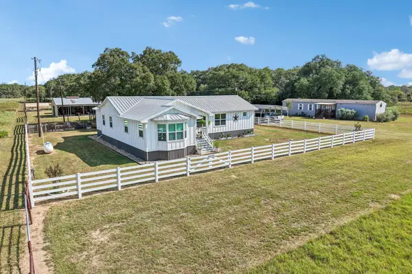 4151 Unger RD, Smithville, TX 78957