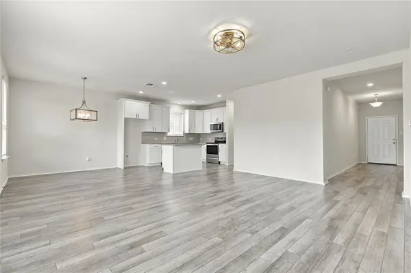 172 Gunther WAY, Taylor, TX 76574