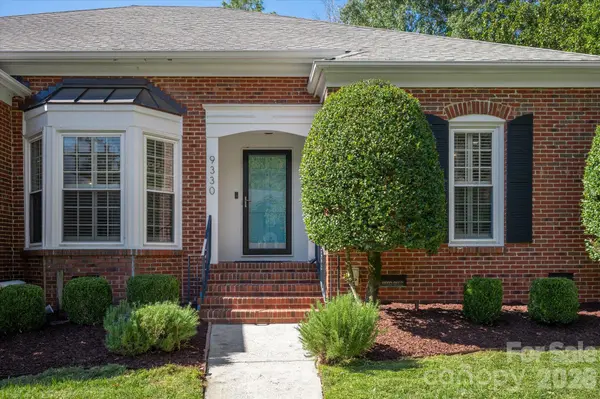 9330 Elverson DR, Charlotte, NC 28277