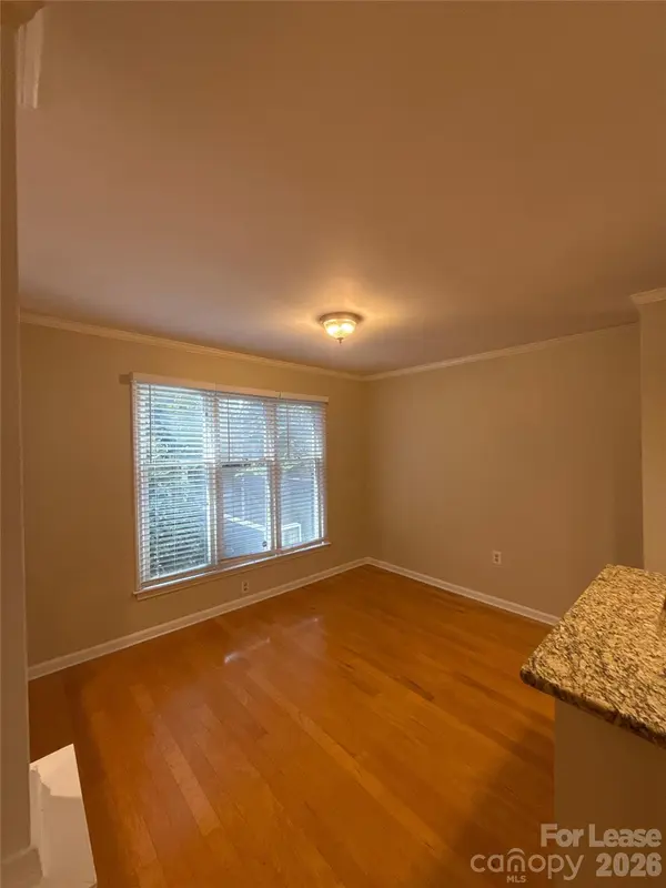 413 W 8th ST #B1, Charlotte, NC 28202