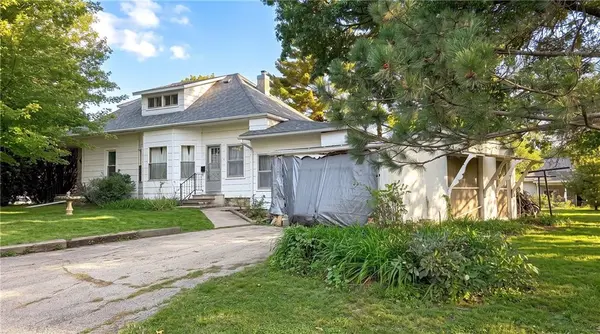 1914 Princeton RD, Trenton, MO 64683