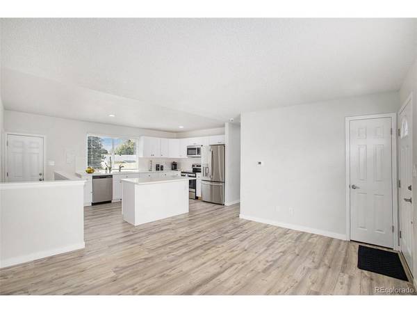 4087 London, Colorado Springs, CO 80916