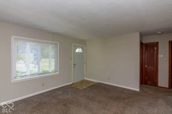 3164 Grace ST, Greenwood, IN 46143