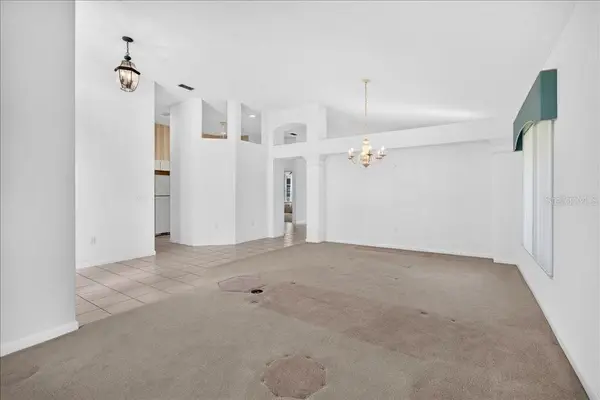 4 KATRINAS DR, Ormond Beach, FL 32174