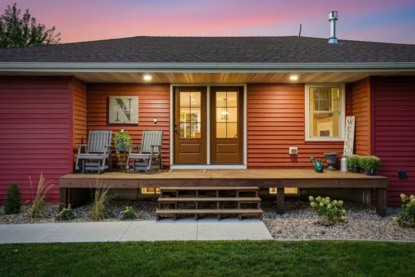 42335 541st AVE, New Ulm, MN 56073