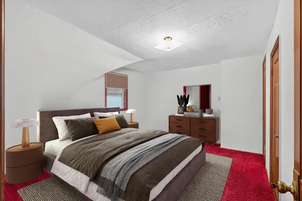 1046 Felix ST, West Saint Paul, MN 55118