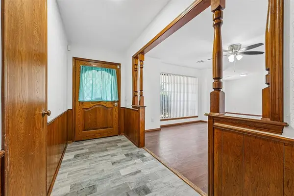 3737 Rolling LN, Midwest City, OK 73110