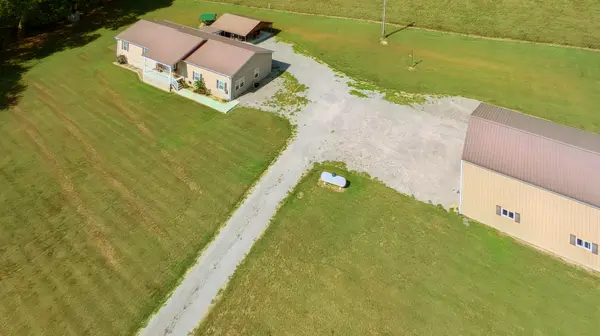 820 New Herman Rd, Shelbyville, TN 37160