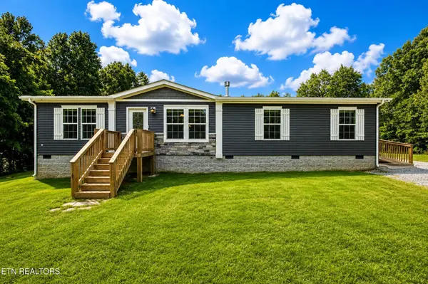 5819 Zachary Rd, Corryton, TN 37721
