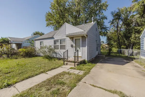 1427 N Minnesota Ave, Wichita, KS 67214