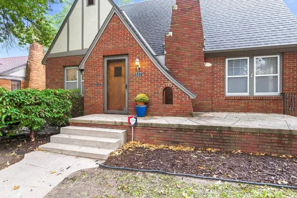 537 S Crestway, Wichita, KS 67218