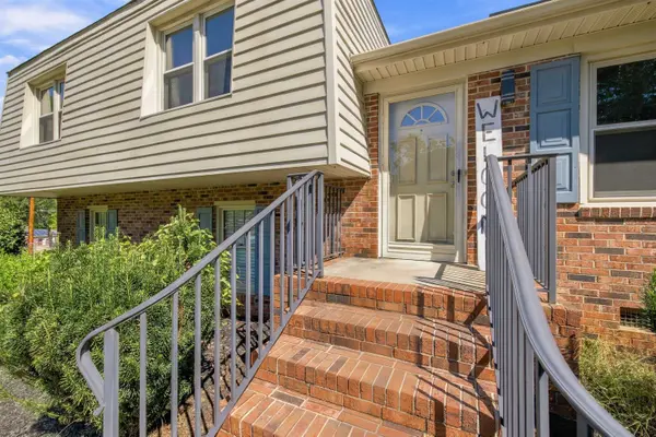 206 Cretewood DR, Anderson, SC 29621