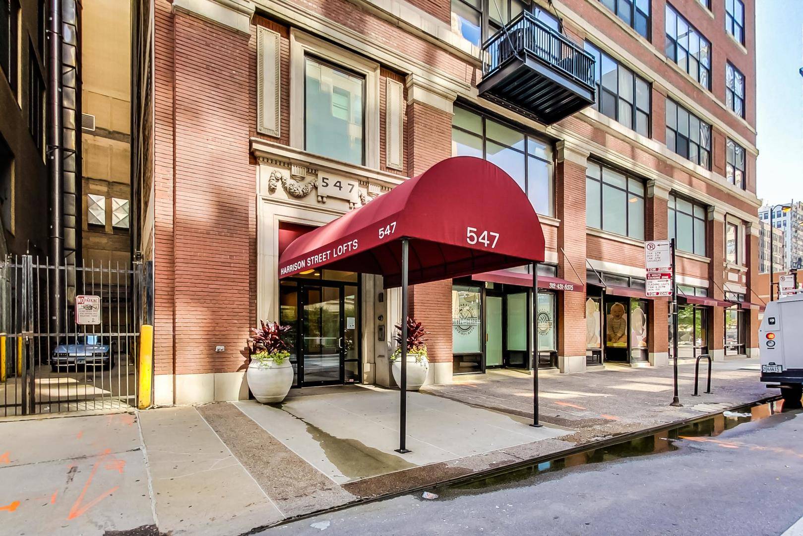547 S Clark ST #401, Chicago, IL 60605