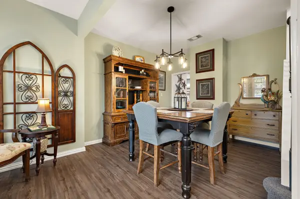 1216 Meadowild DR, Round Rock, TX 78664