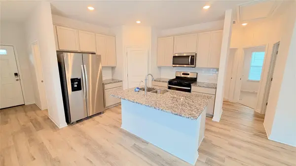 121 Woodbrook DR, Georgetown, TX 78674