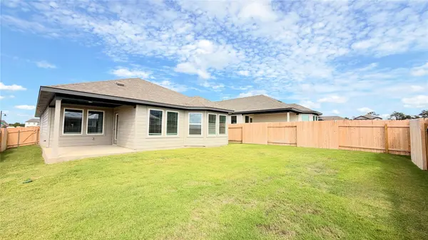 124 Windfall TRL, Liberty Hill, TX 78642