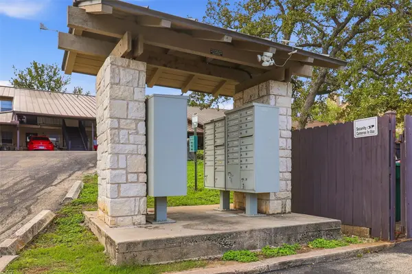 1210 Hi Stirrup #205, Horseshoe Bay, TX 78657