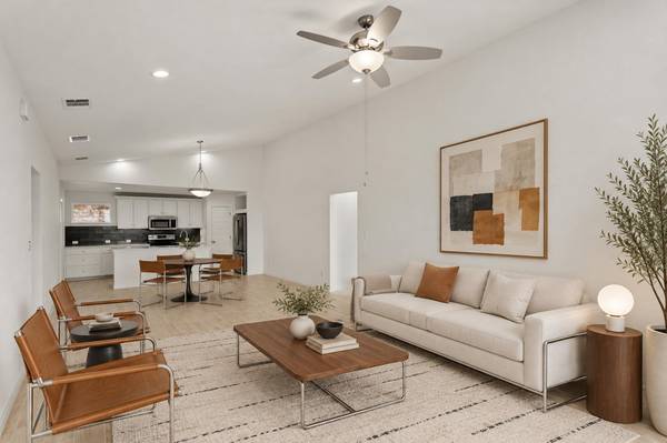 20008 Columbus LN, Lago Vista, TX 78645