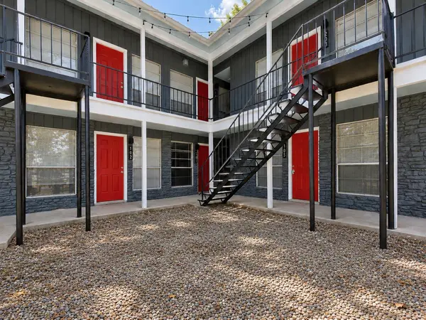 4712 Depew Ave #204, Austin, TX 78751